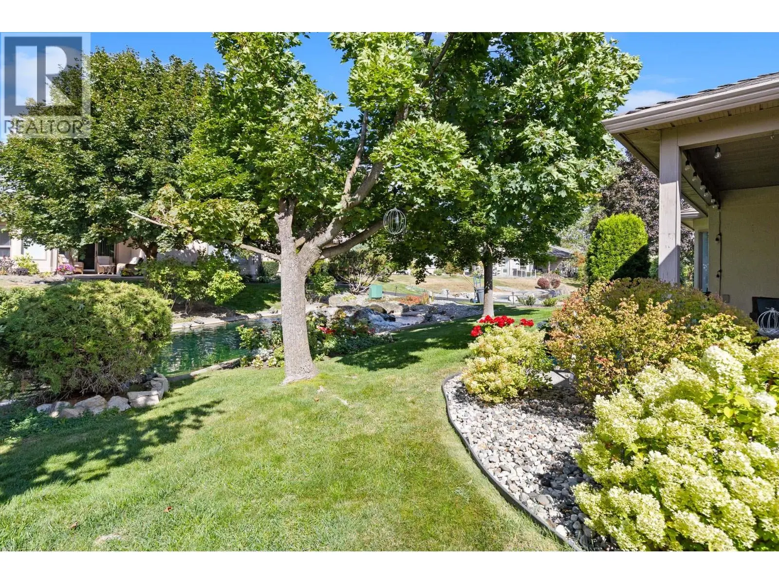 595 Yates Road Unit# 32. Kelowna, British Columbia