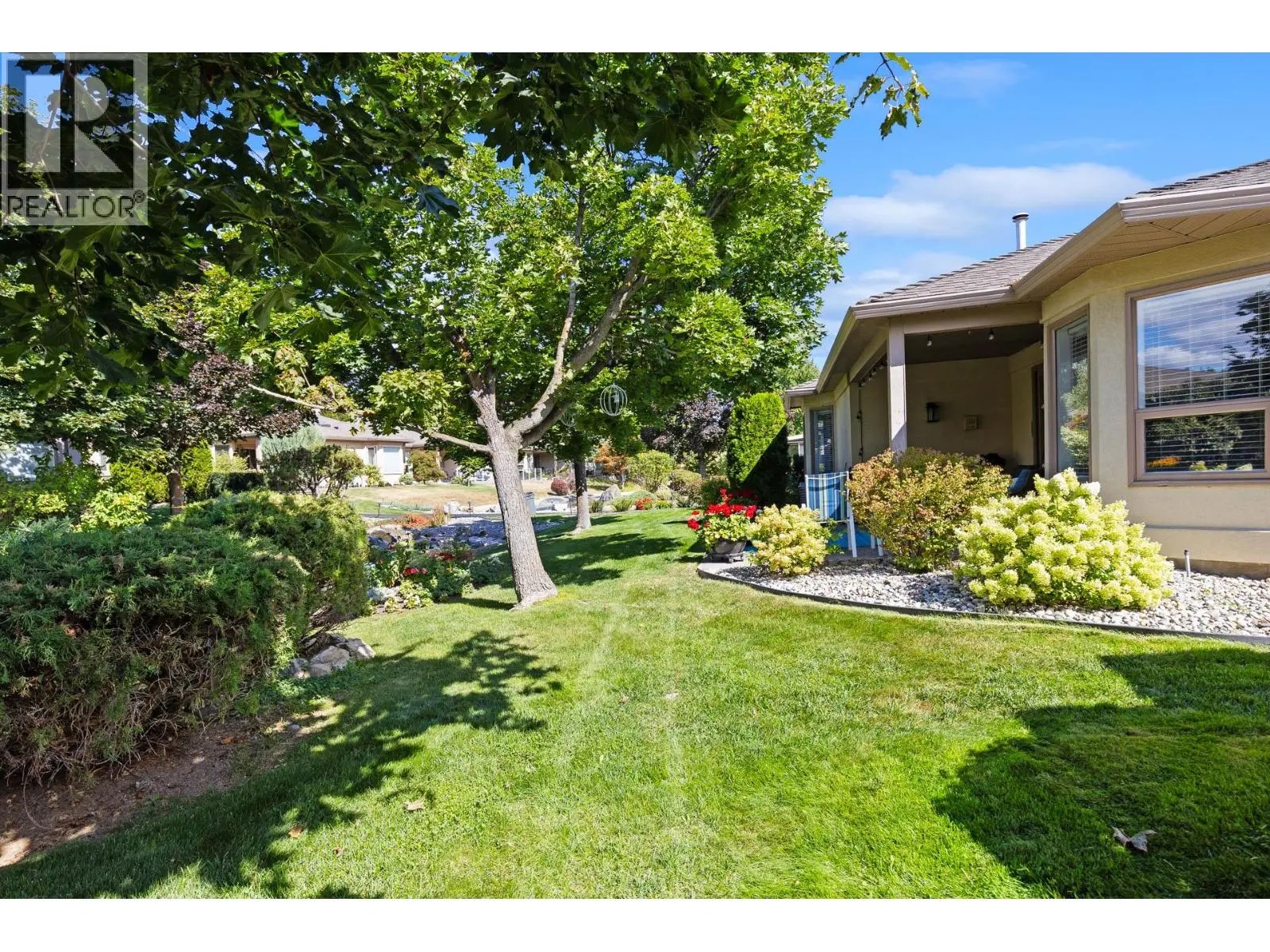 595 Yates Road Unit# 32. Kelowna, British Columbia