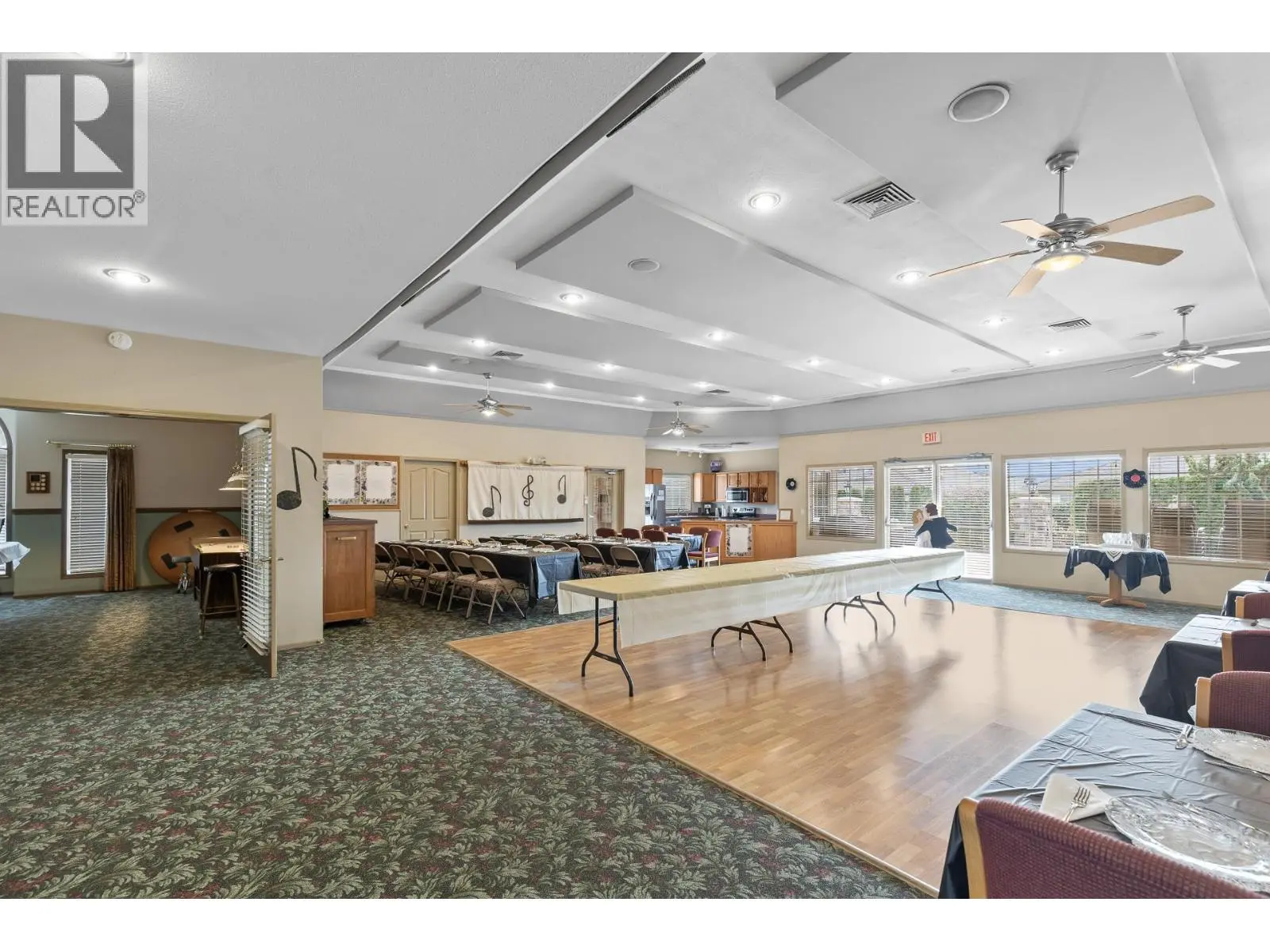 595 Yates Road Unit# 32. Kelowna, British Columbia