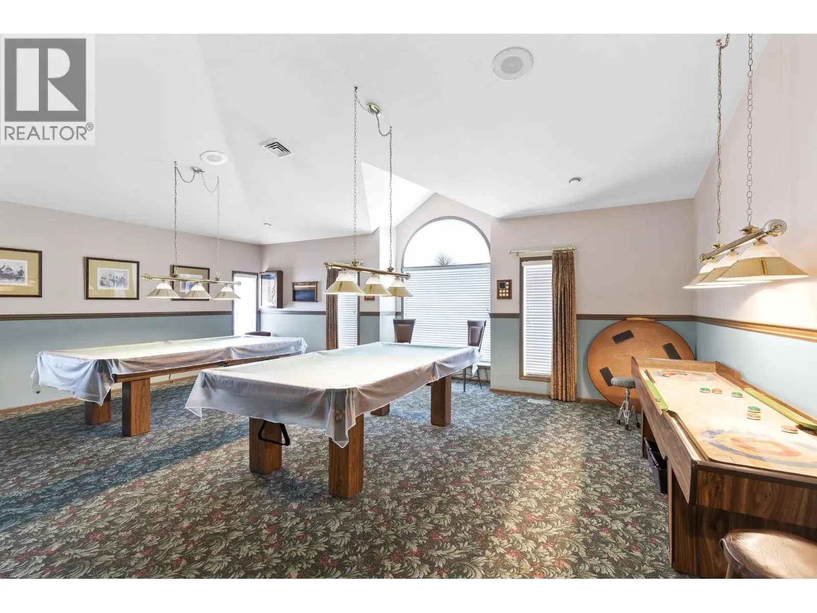 595 Yates Road Unit# 32. Kelowna, British Columbia