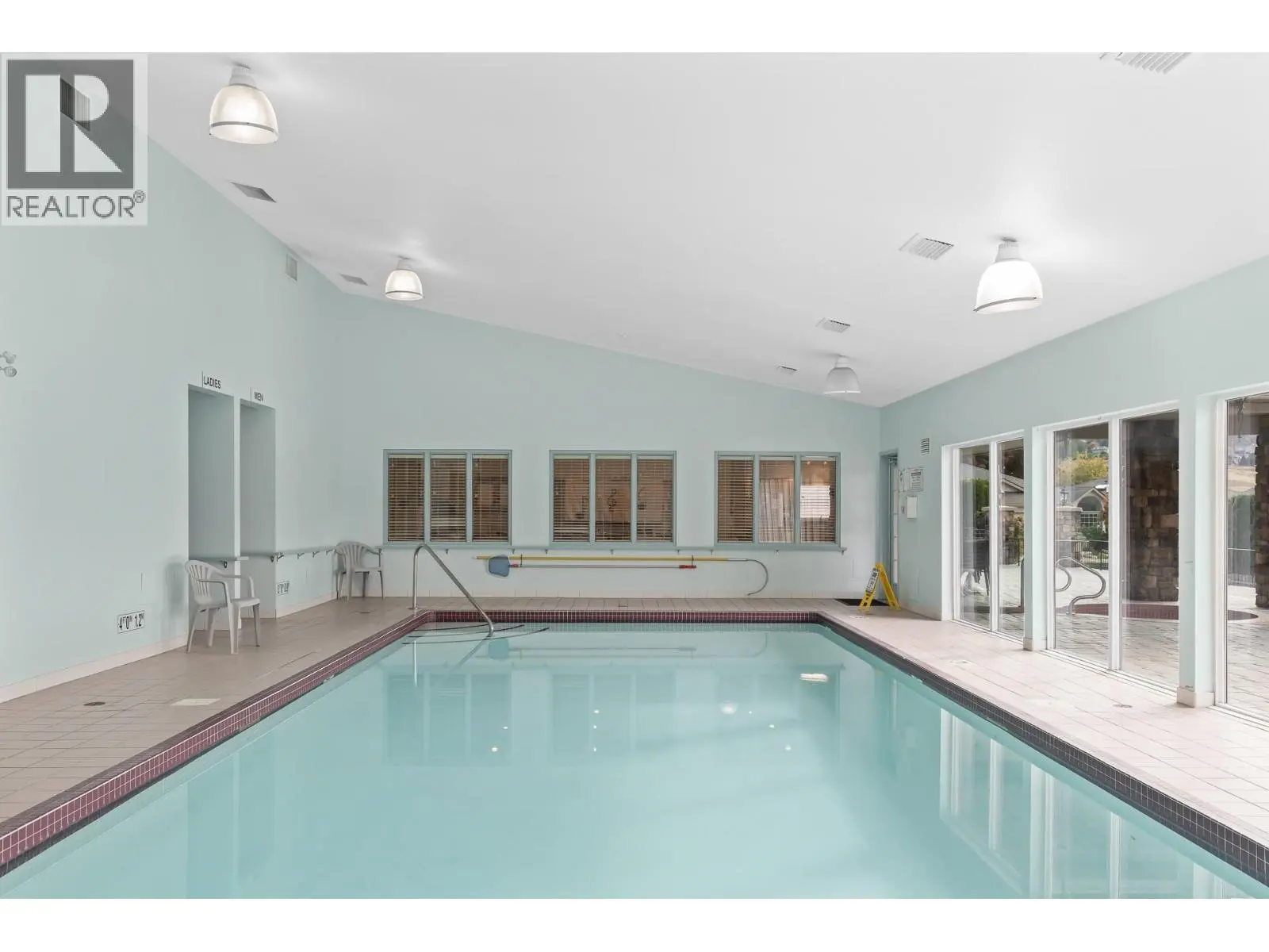 595 Yates Road Unit# 32. Kelowna, British Columbia