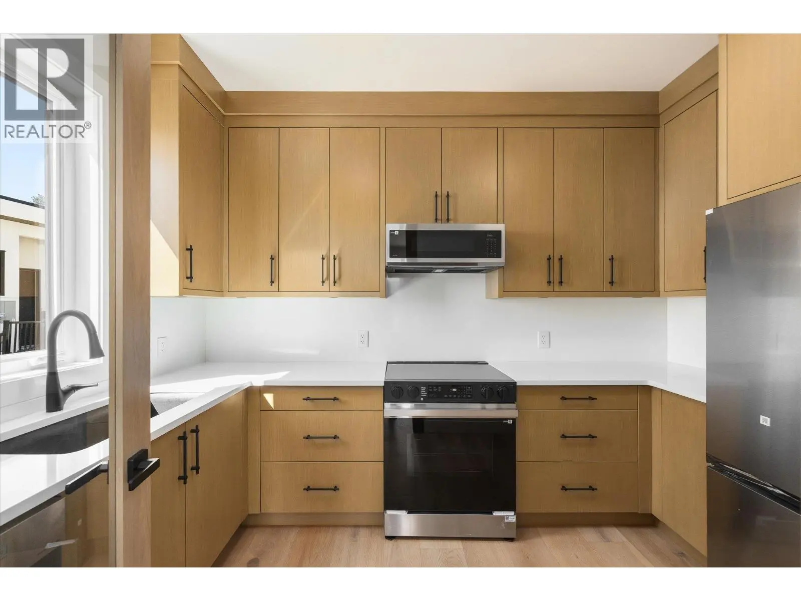 1082 Carnoustie Drive. Kelowna, British Columbia