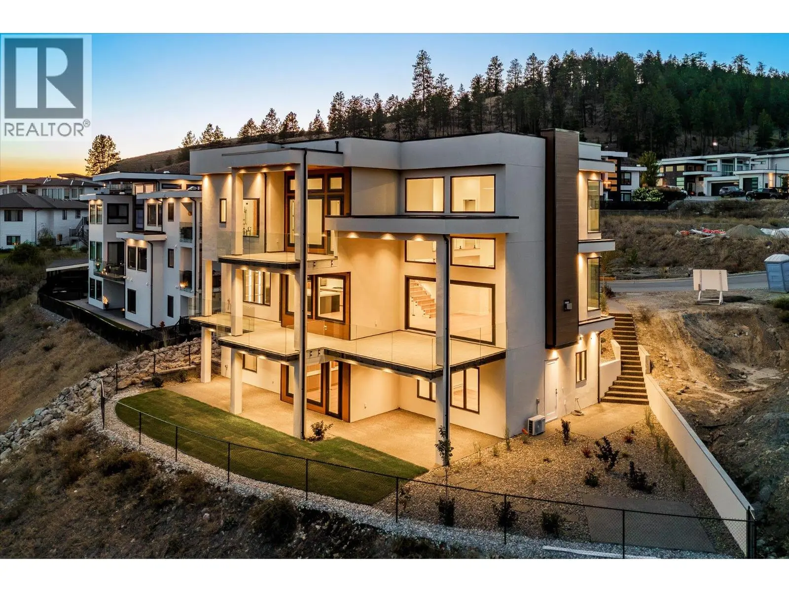 1082 Carnoustie Drive. Kelowna, British Columbia