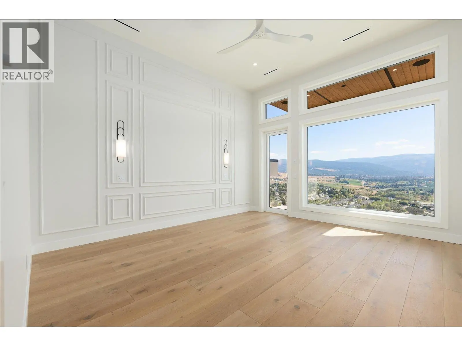 1082 Carnoustie Drive. Kelowna, British Columbia