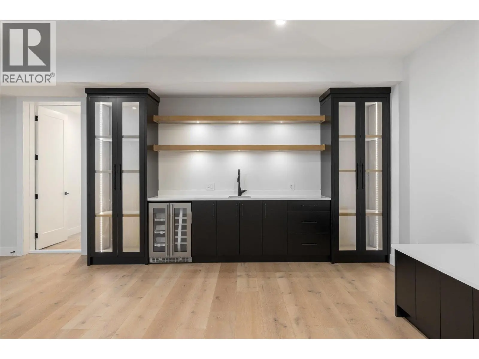1082 Carnoustie Drive. Kelowna, British Columbia