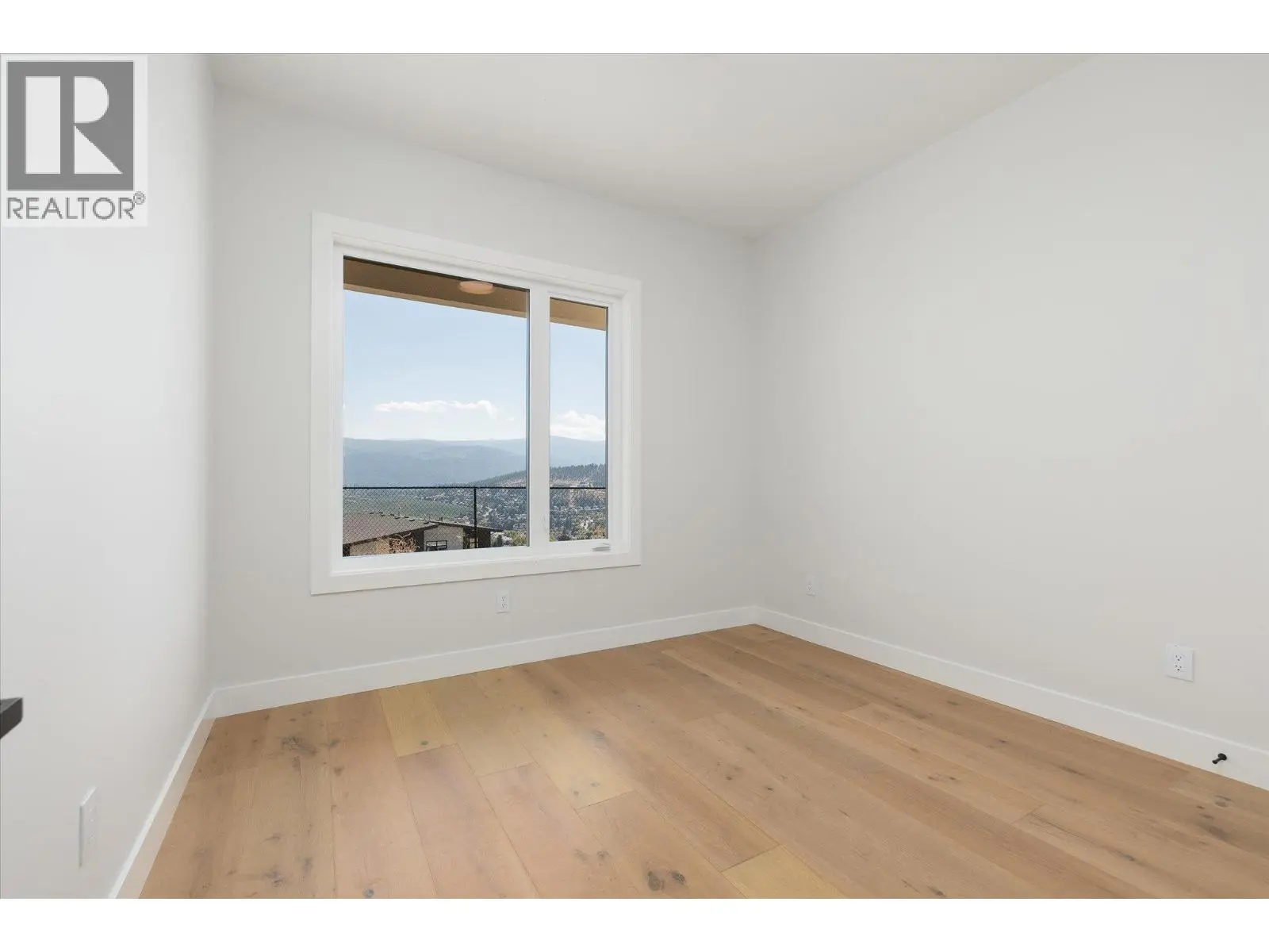 1082 Carnoustie Drive. Kelowna, British Columbia