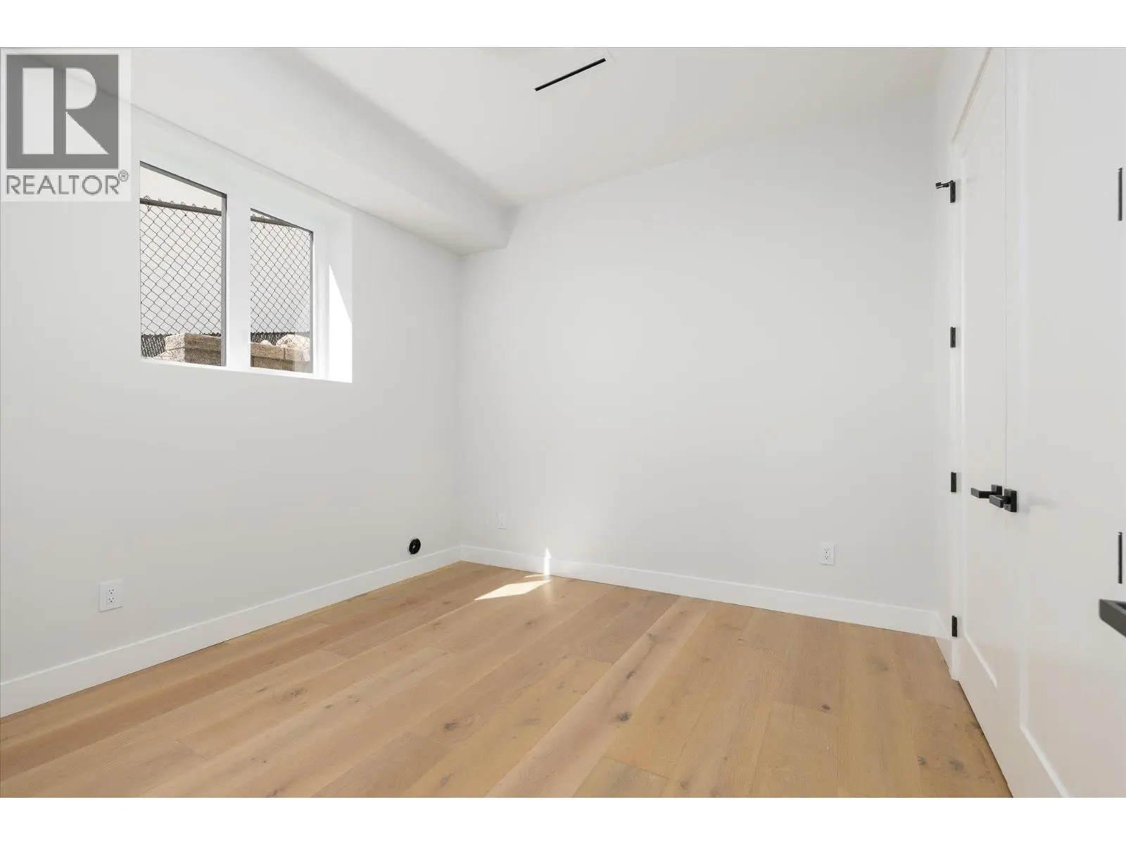 1082 Carnoustie Drive. Kelowna, British Columbia