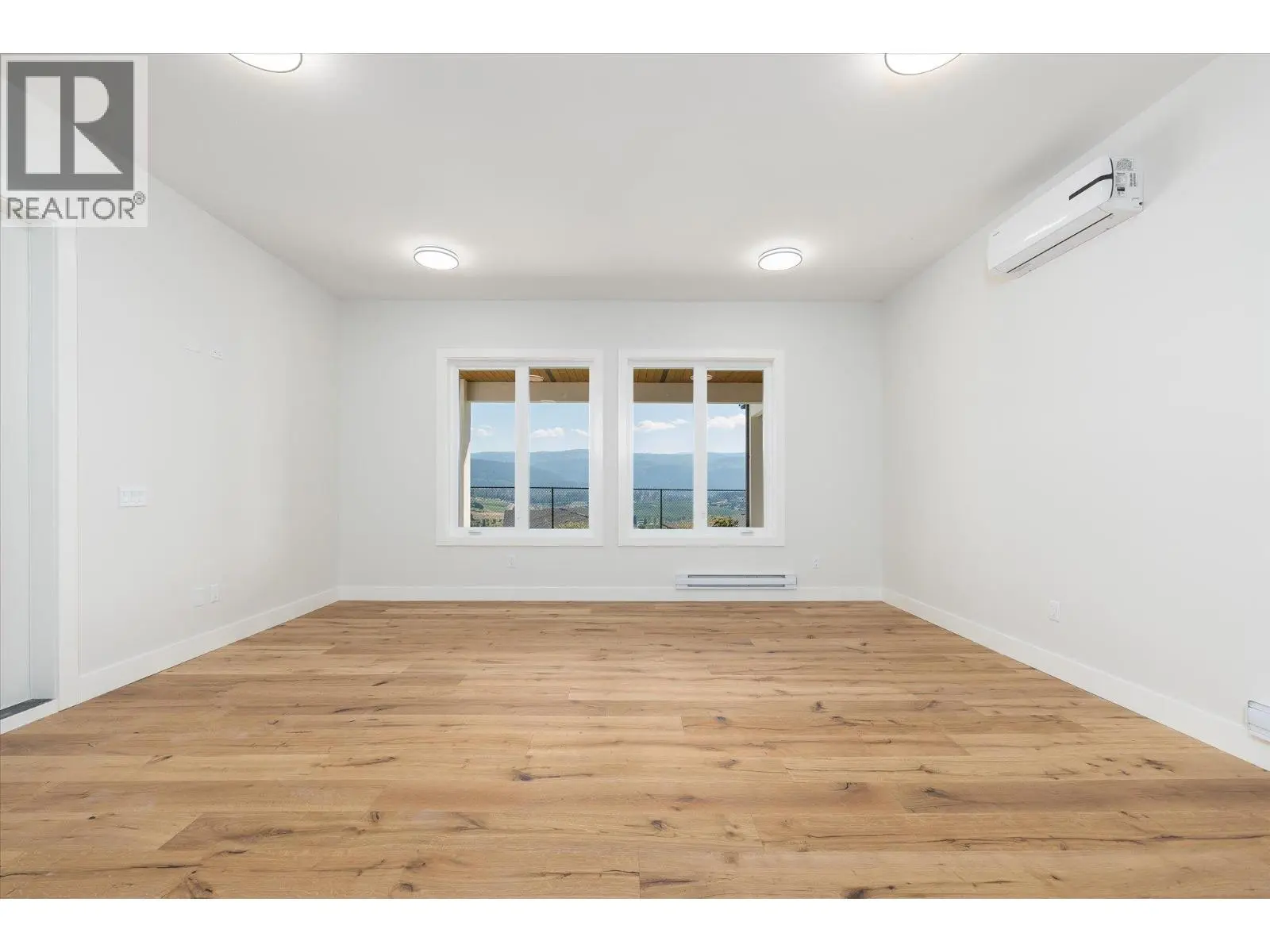 1082 Carnoustie Drive. Kelowna, British Columbia
