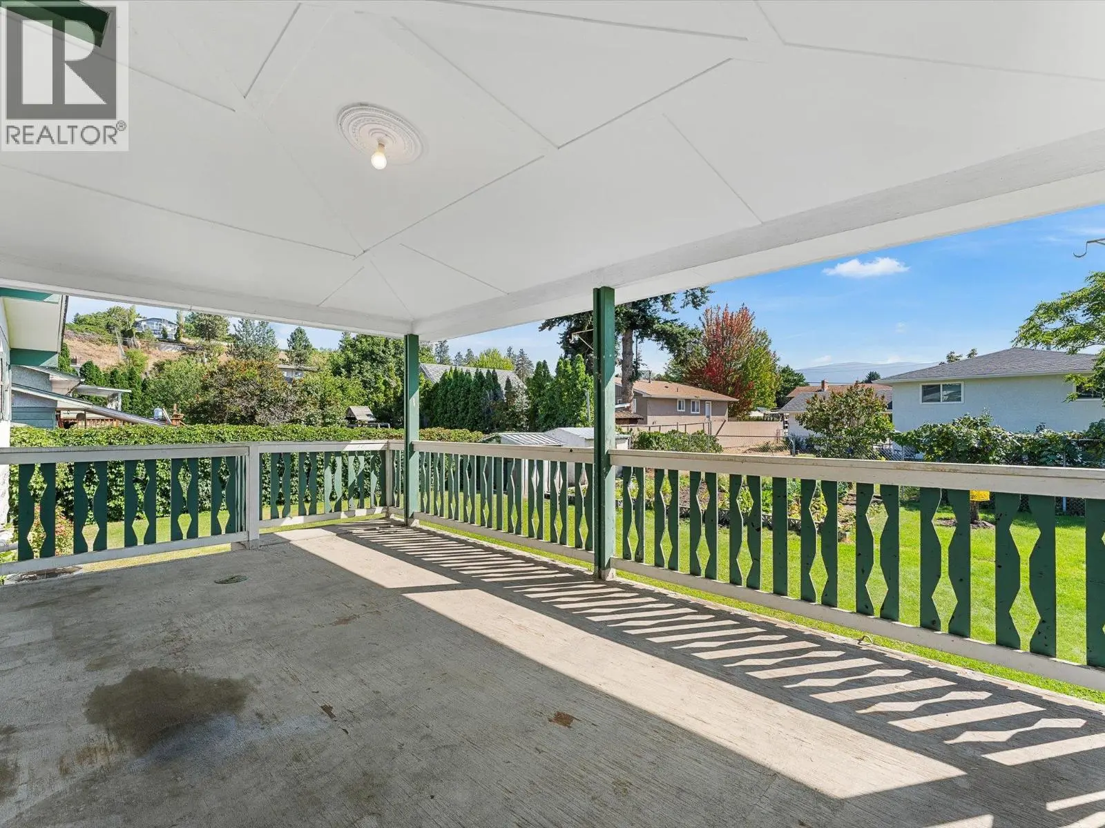 465 Hollydell Road. Kelowna, British Columbia