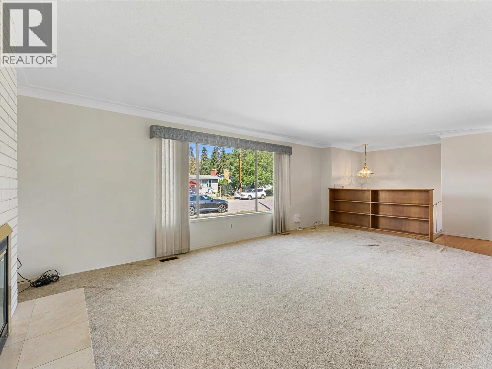 465 Hollydell Road. Kelowna, British Columbia