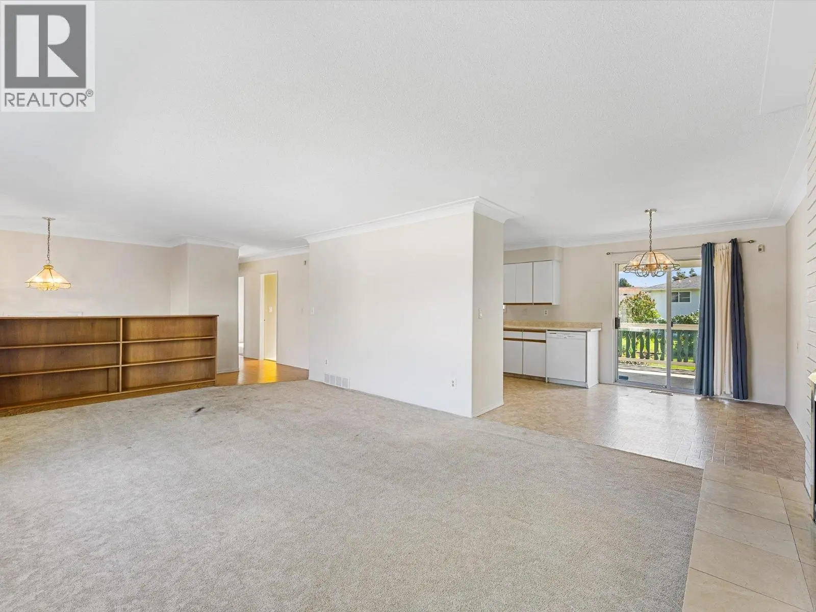 465 Hollydell Road. Kelowna, British Columbia