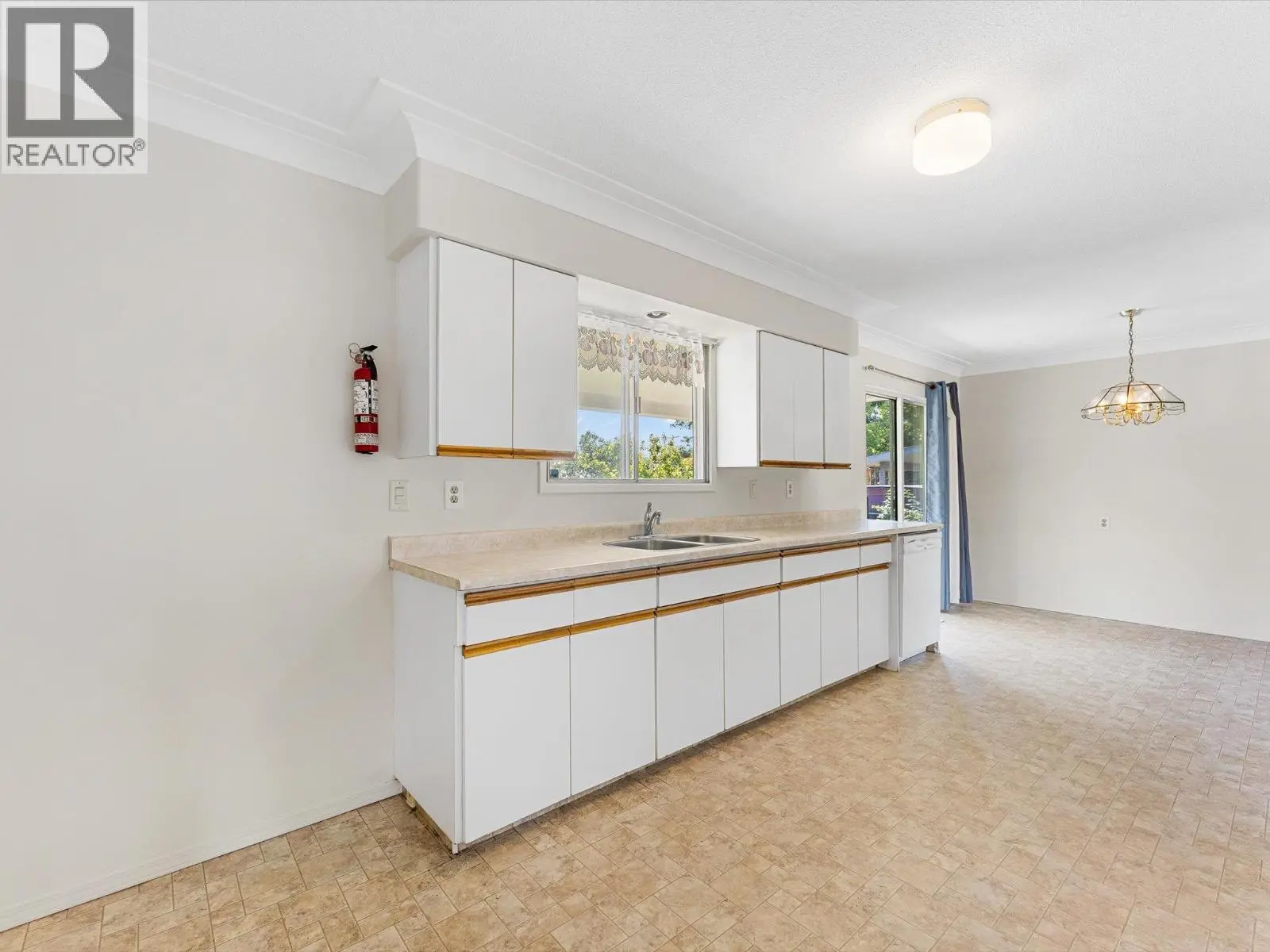 465 Hollydell Road. Kelowna, British Columbia