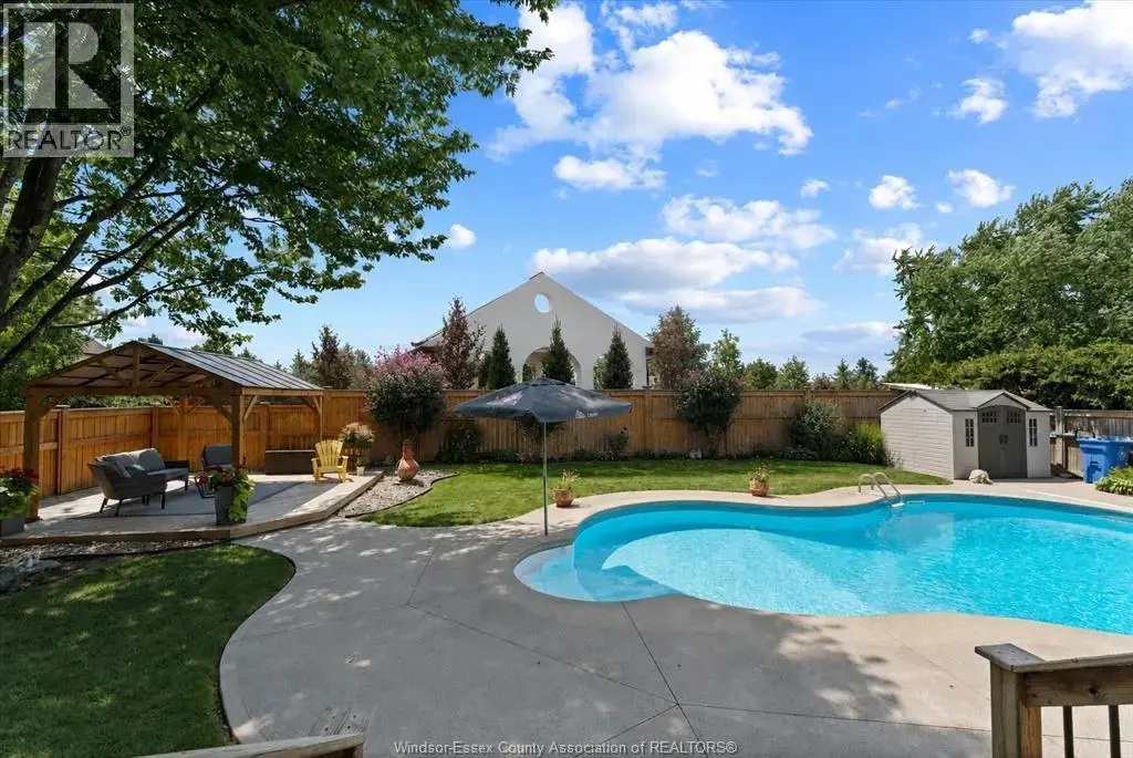 127 Wintermute Avenue, Lakeshore