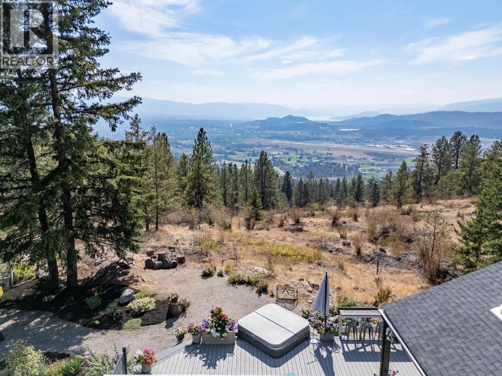 6474 Sierra Drive. Kelowna, British Columbia