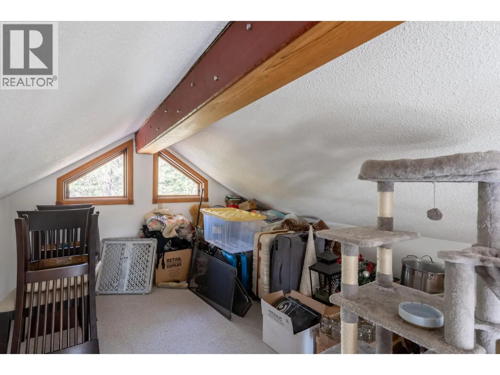 6474 Sierra Drive. Kelowna, British Columbia