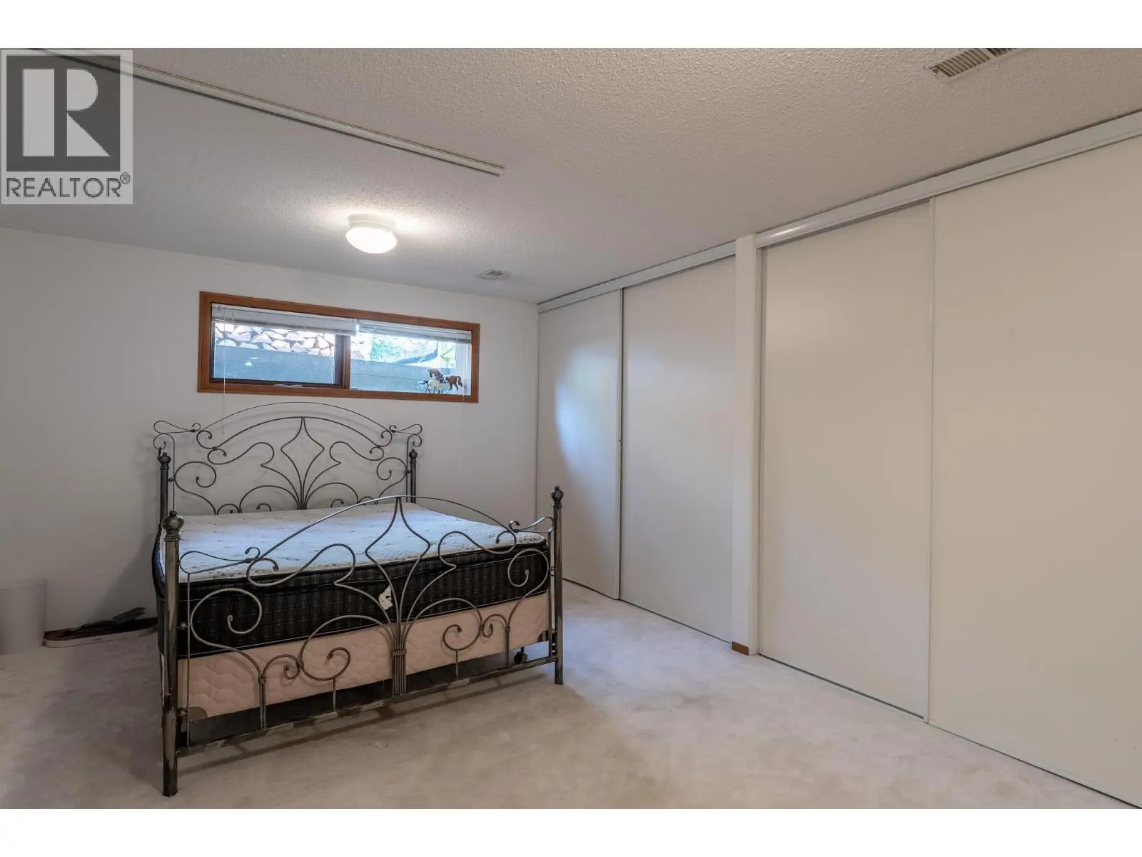 6474 Sierra Drive. Kelowna, British Columbia