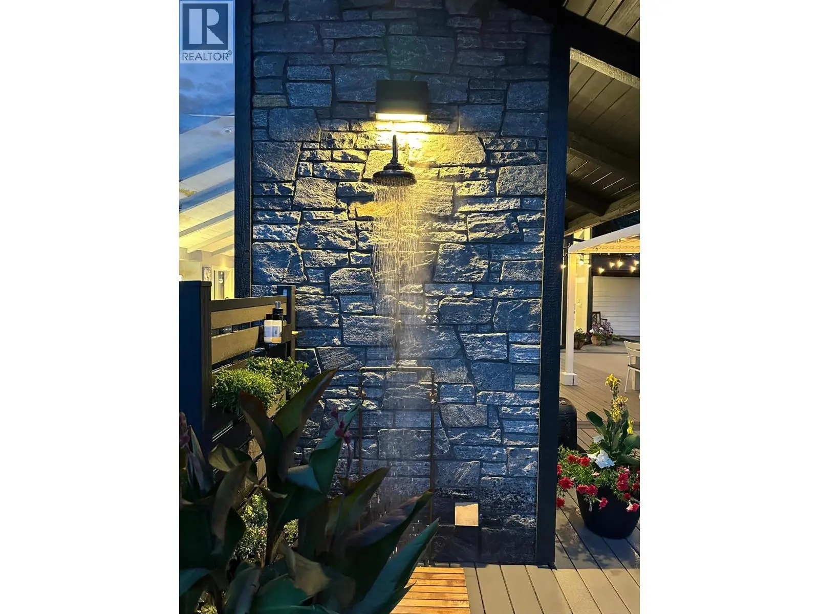 6474 Sierra Drive. Kelowna, British Columbia