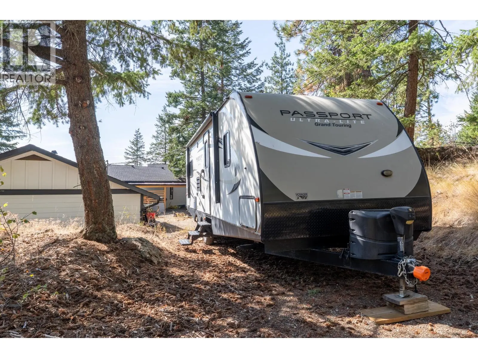 6474 Sierra Drive. Kelowna, British Columbia