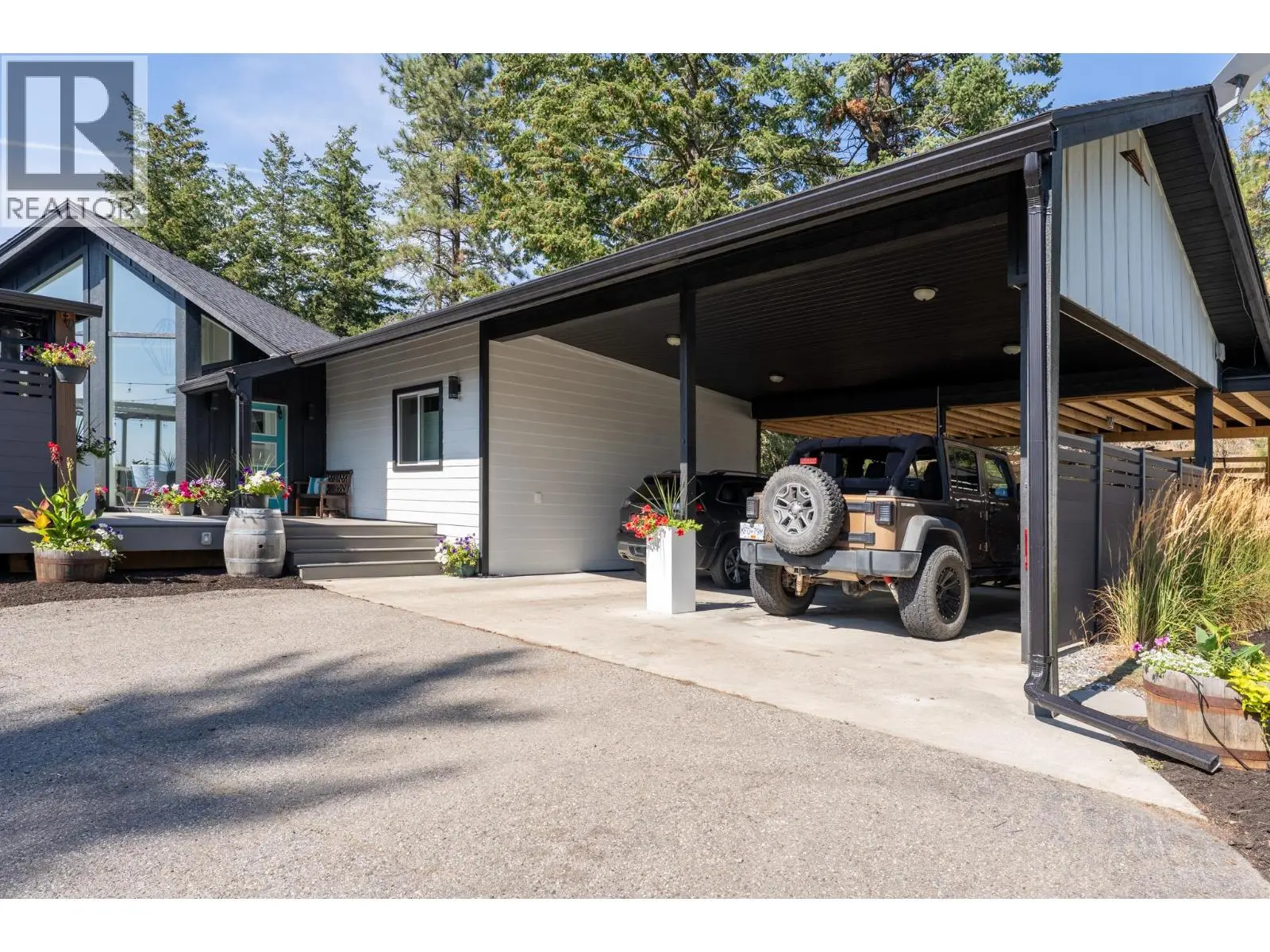 6474 Sierra Drive. Kelowna, British Columbia