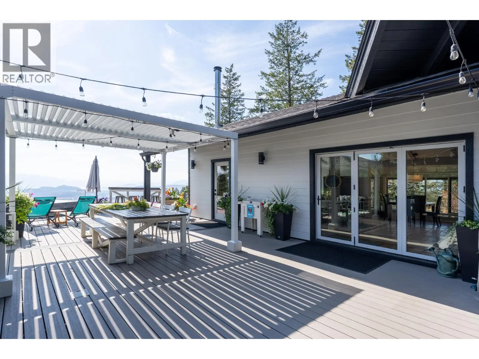 6474 Sierra Drive. Kelowna, British Columbia