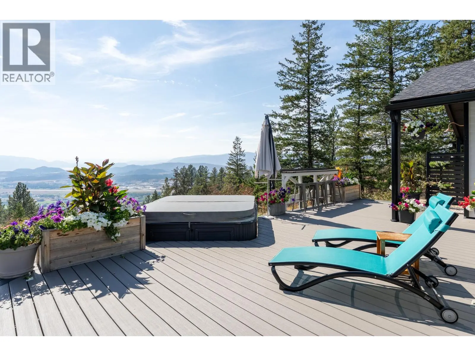 6474 Sierra Drive. Kelowna, British Columbia