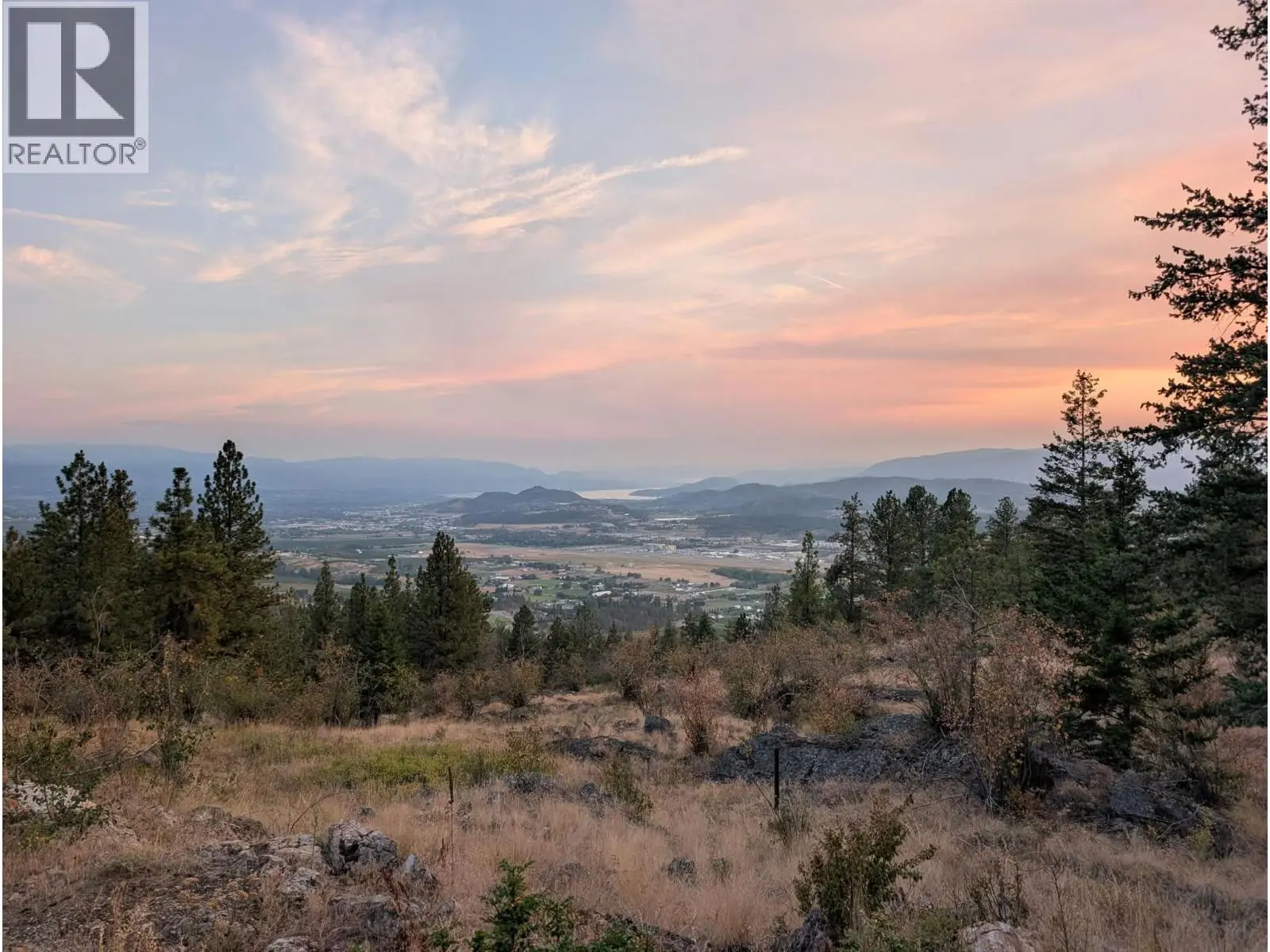 6474 Sierra Drive. Kelowna, British Columbia