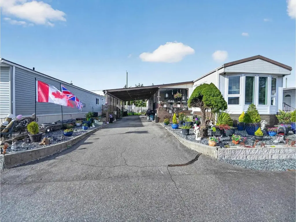 168 27111 0 Avenue, Langley