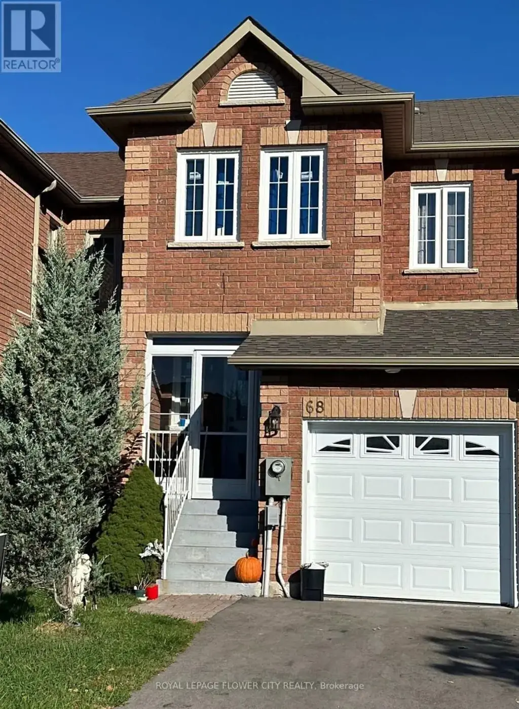 68 Denton Circle, Vaughan (Maple)