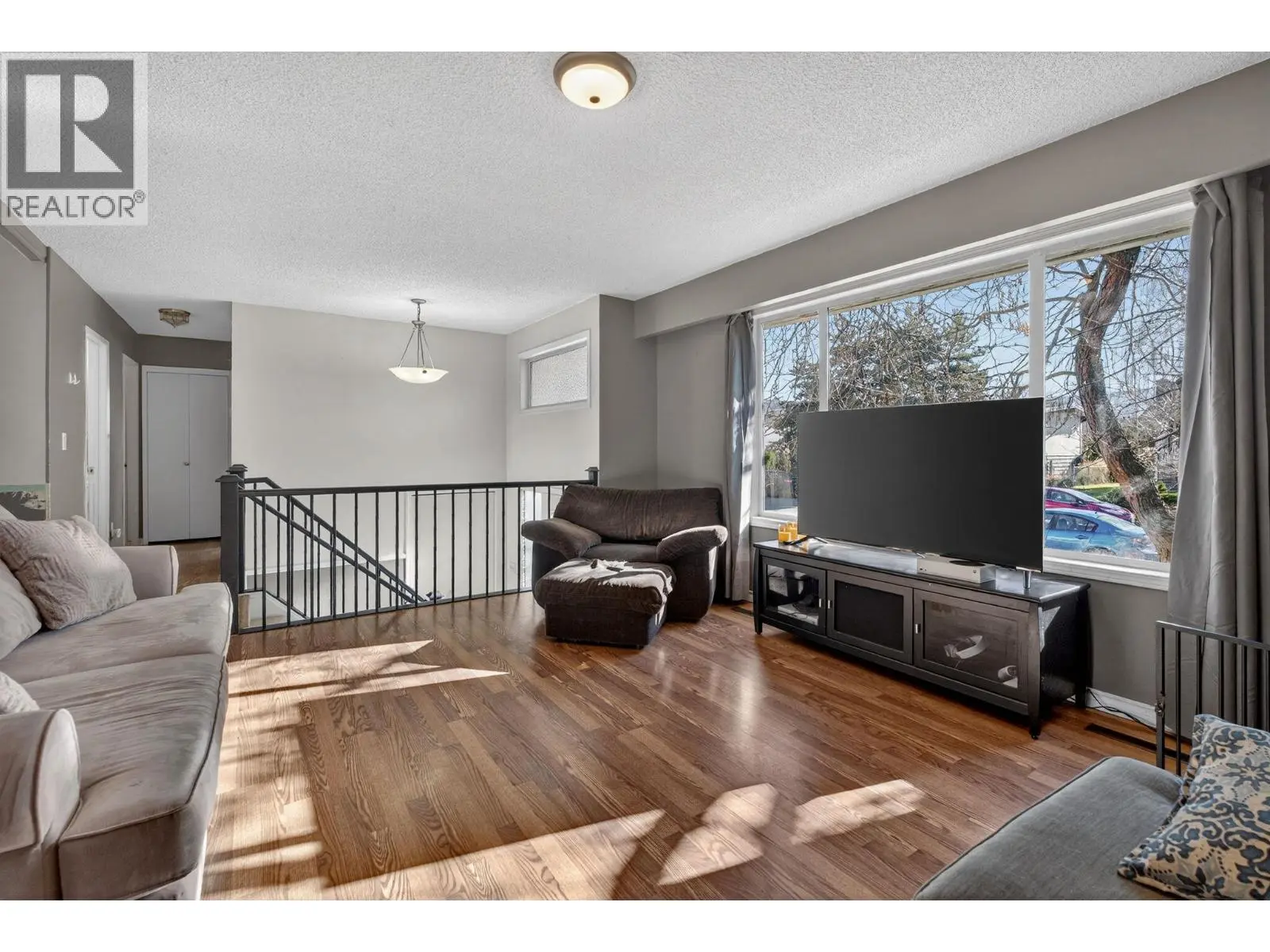 290 Pearson Road. Kelowna, British Columbia