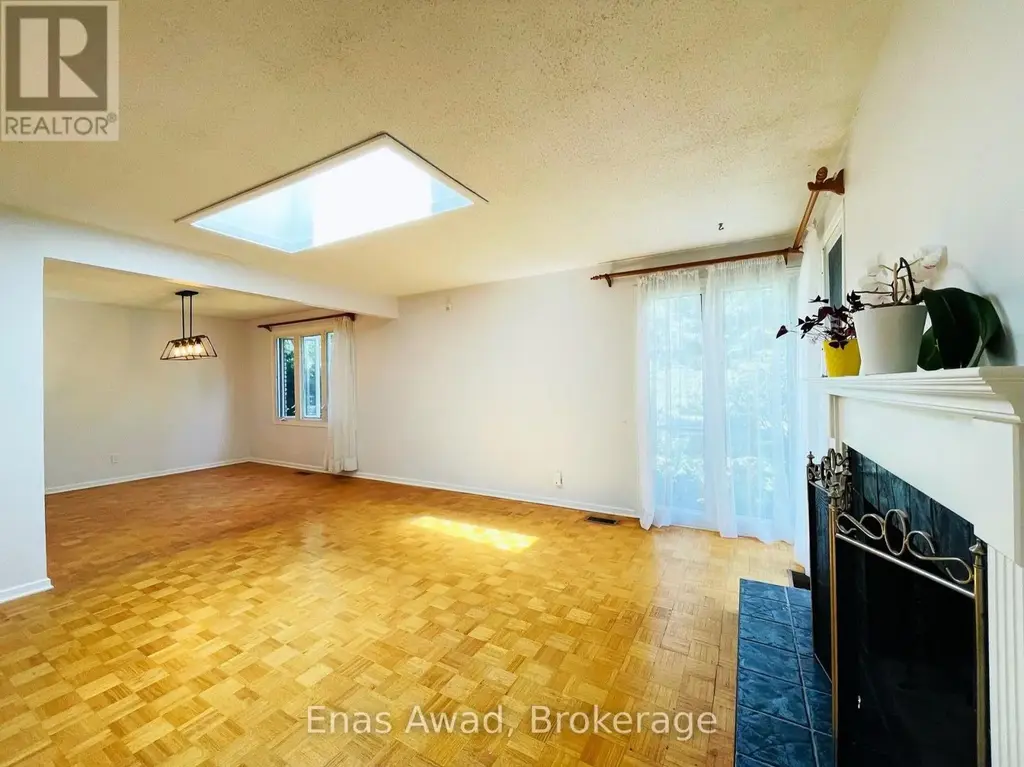 2026 Kings Grove Crescent, Ottawa