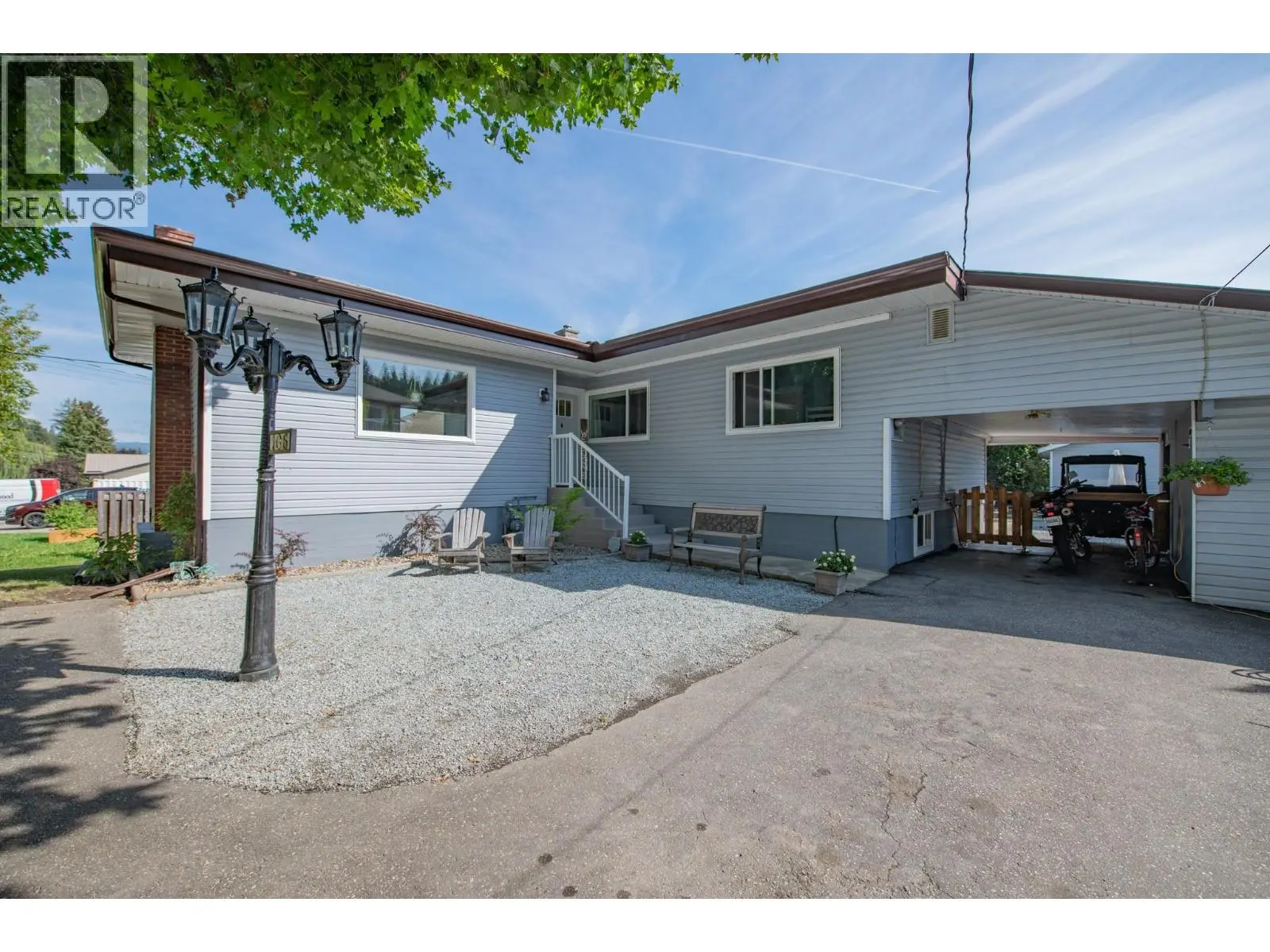 Photo of Listing #10399405