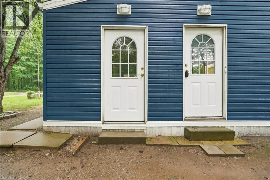 334 Rattlesnake Road Unit# 8, Lowbanks