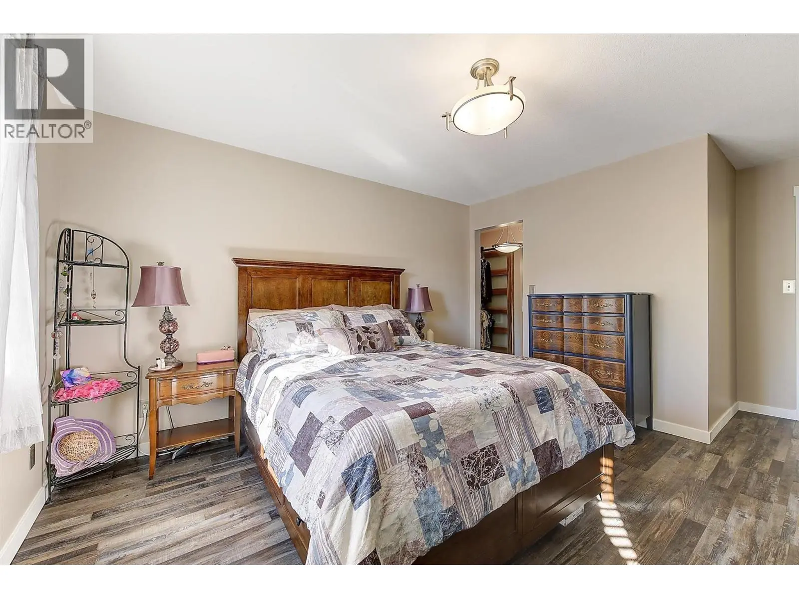 3842 Gordon Drive Unit# 216. Kelowna, British Columbia