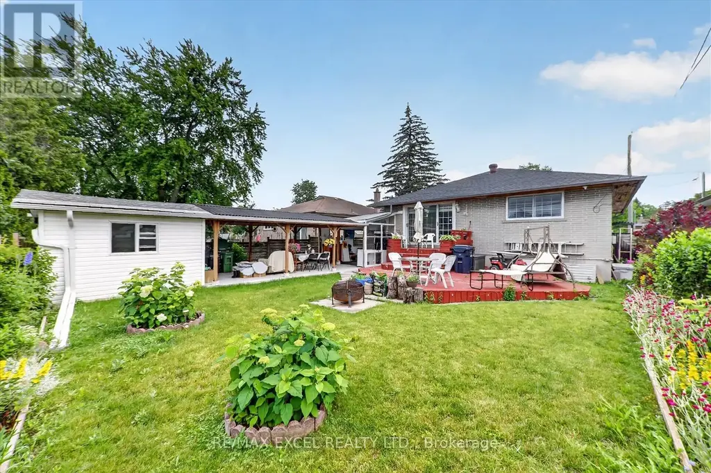 62 Sundance Crescent, Toronto (Woburn)