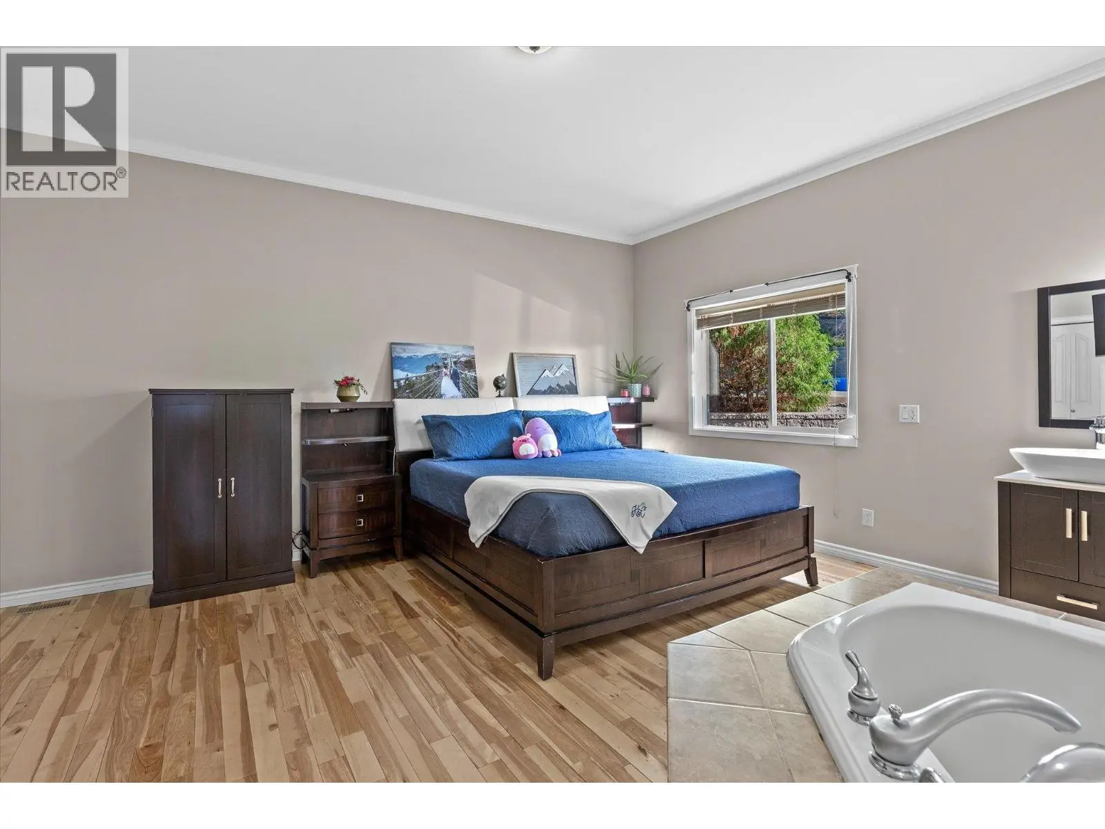 2977 Valentino Court. Kelowna, British Columbia