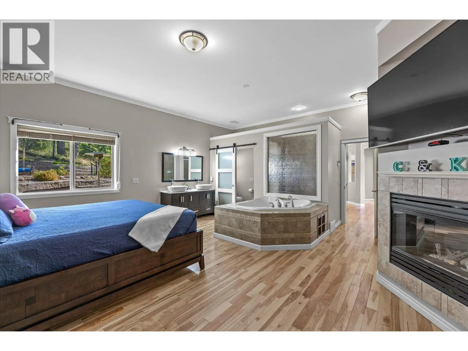 2977 Valentino Court. Kelowna, British Columbia