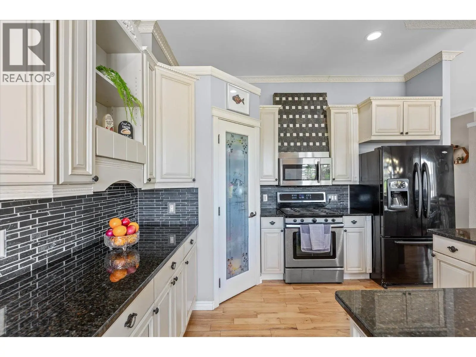 2977 Valentino Court. Kelowna, British Columbia