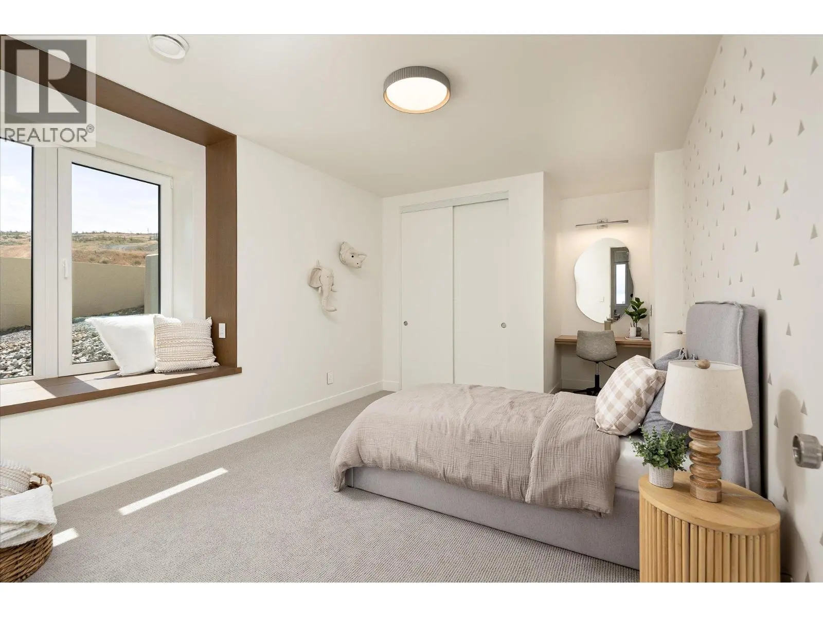 4011 Sunstone Street. West Kelowna, British Columbia