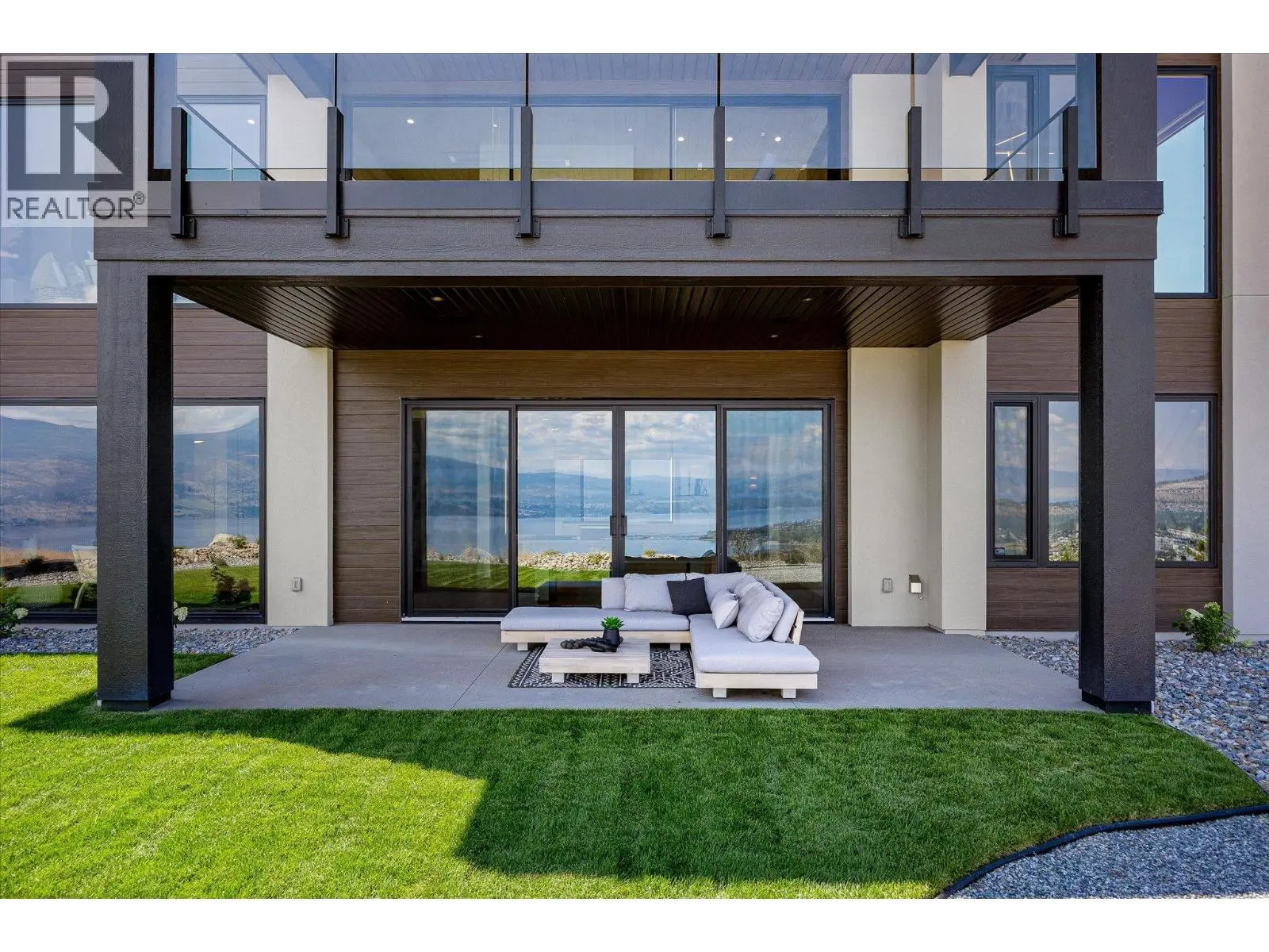 4011 Sunstone Street. West Kelowna, British Columbia