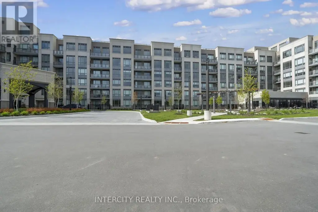619 - 2075 King Road, King (King City)