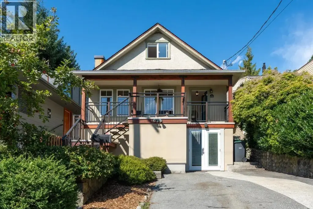 272 E Osborne Road, North Vancouver
