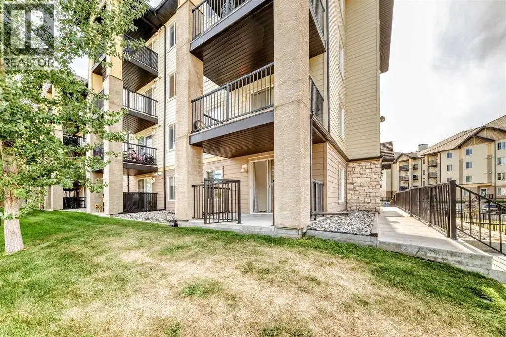 8101, 304 Mackenzie Way Sw, Airdrie