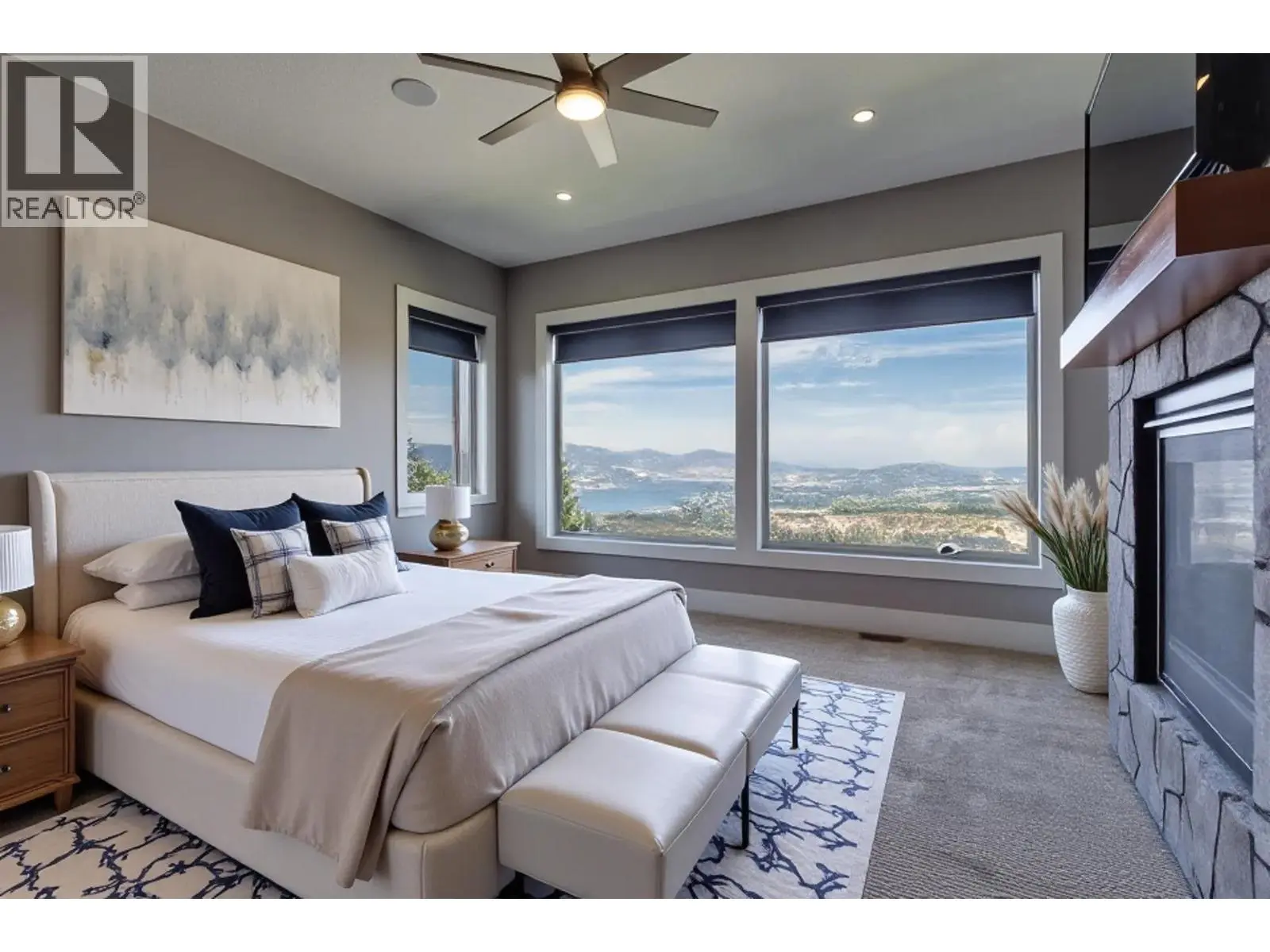 1002 Hewetson Avenue. Kelowna, British Columbia
