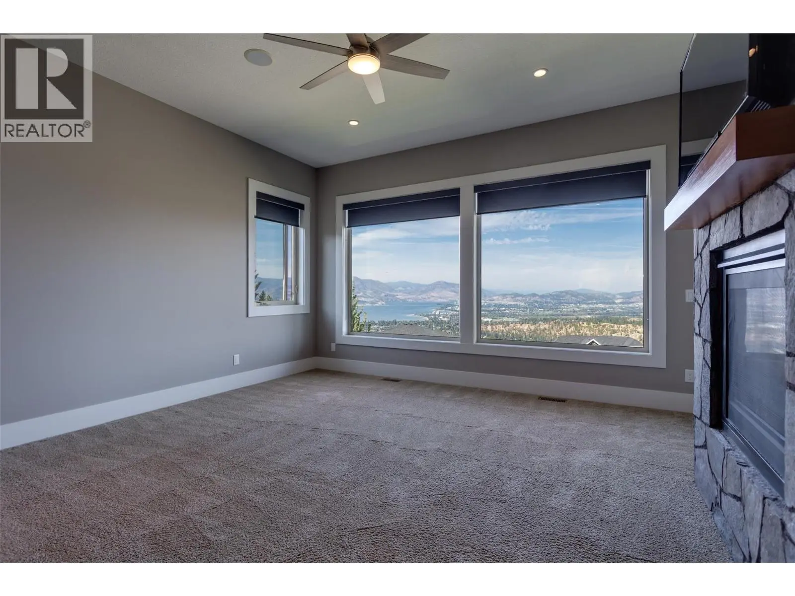 1002 Hewetson Avenue. Kelowna, British Columbia