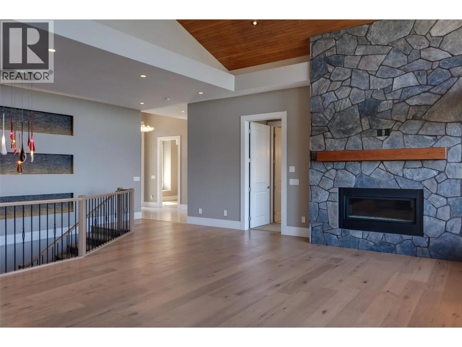 1002 Hewetson Avenue. Kelowna, British Columbia
