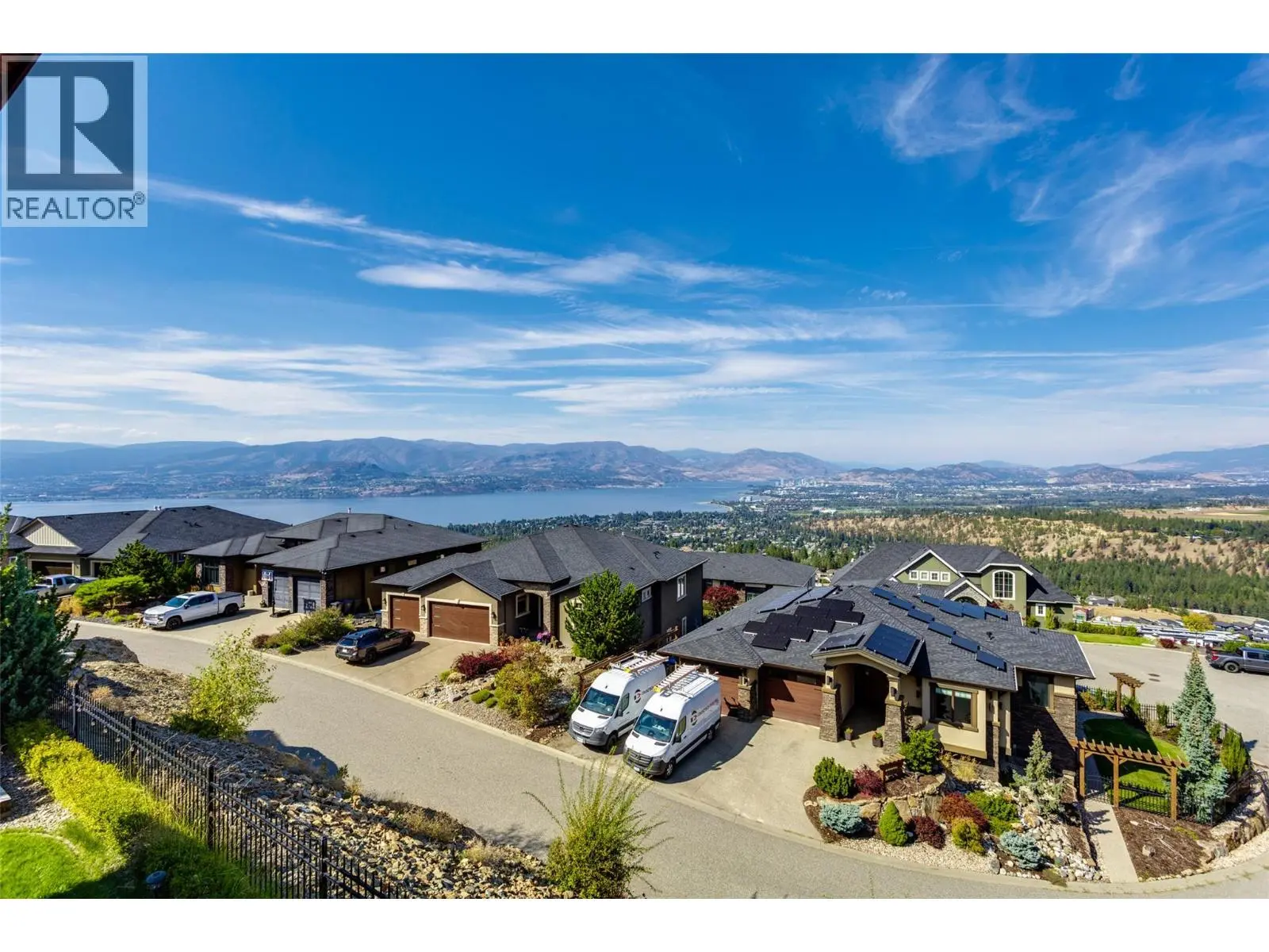 1002 Hewetson Avenue. Kelowna, British Columbia