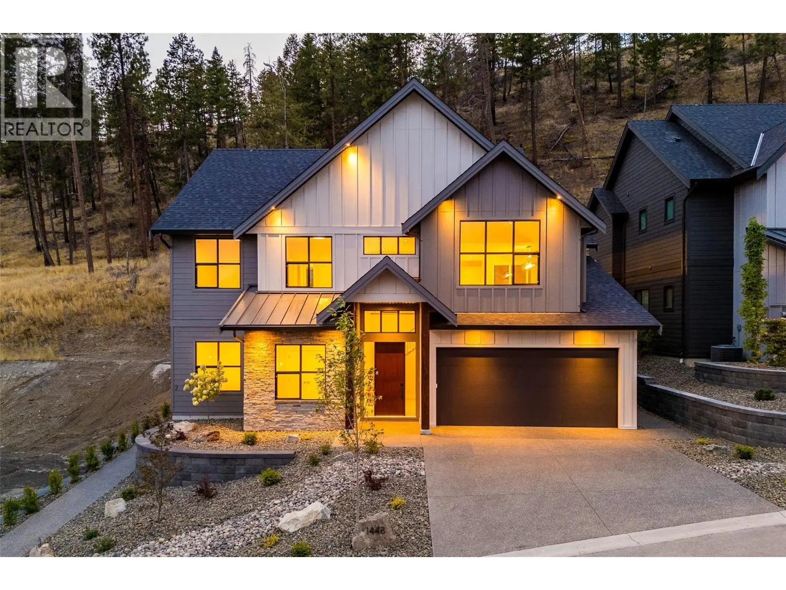 1448 Whistling Pine Place. Kelowna, British Columbia