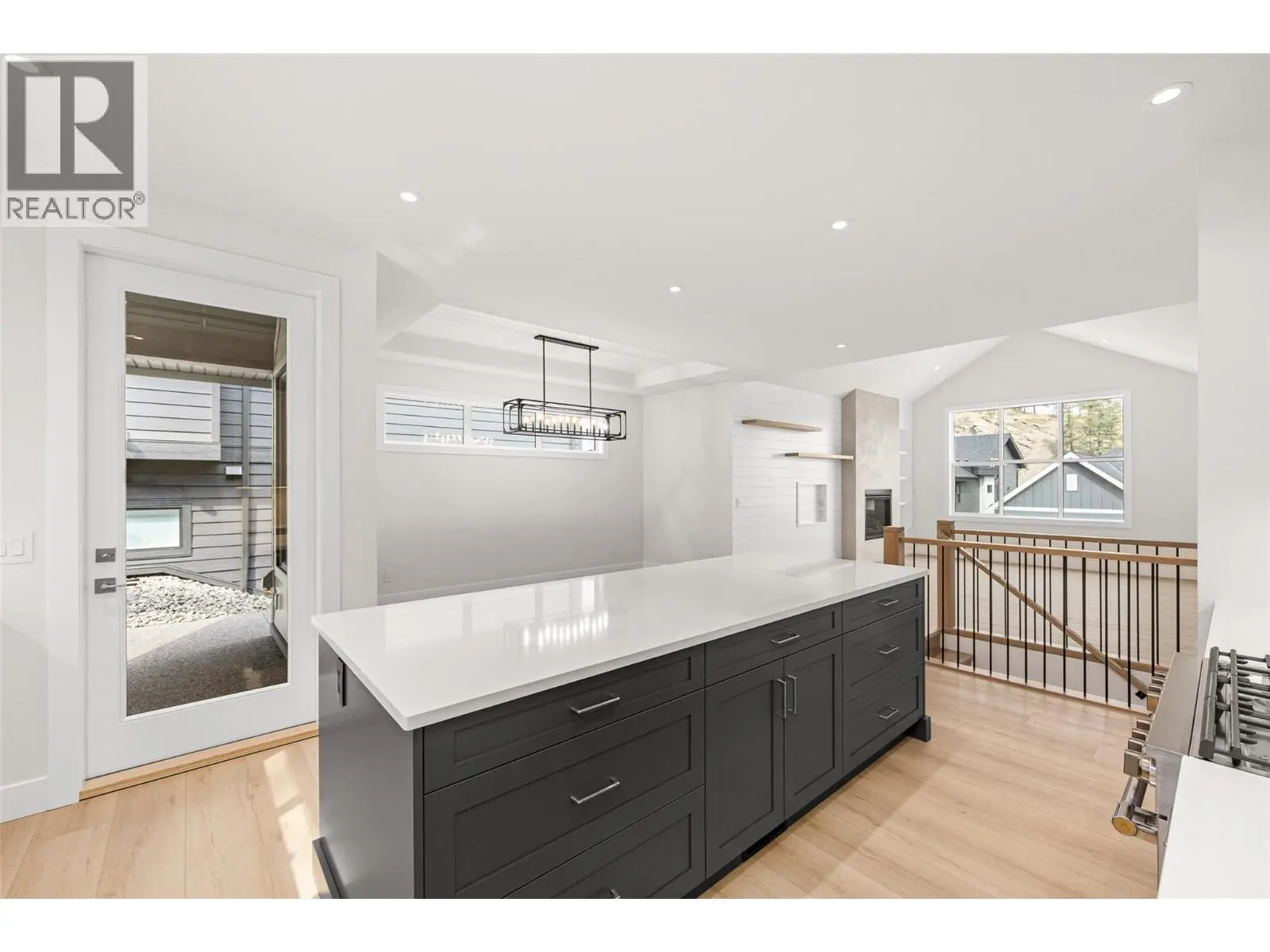 1448 Whistling Pine Place. Kelowna, British Columbia