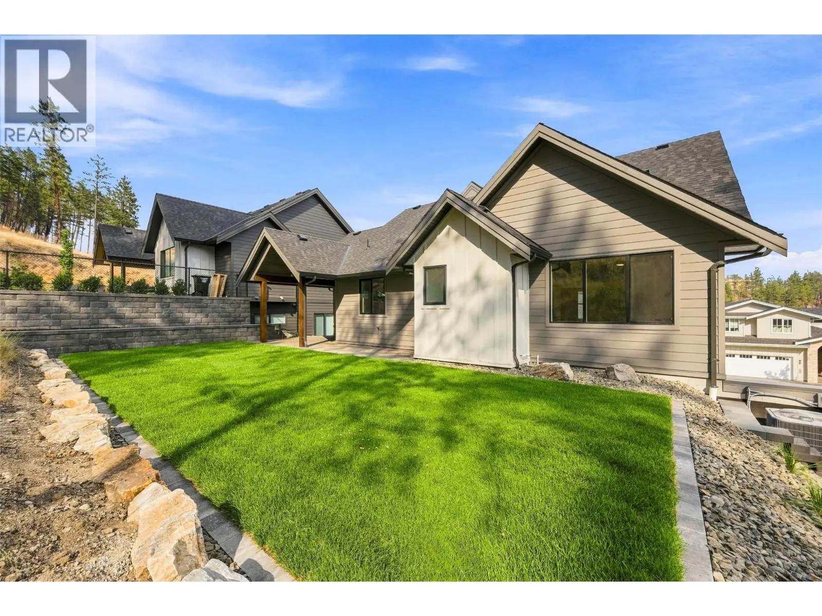 1448 Whistling Pine Place. Kelowna, British Columbia