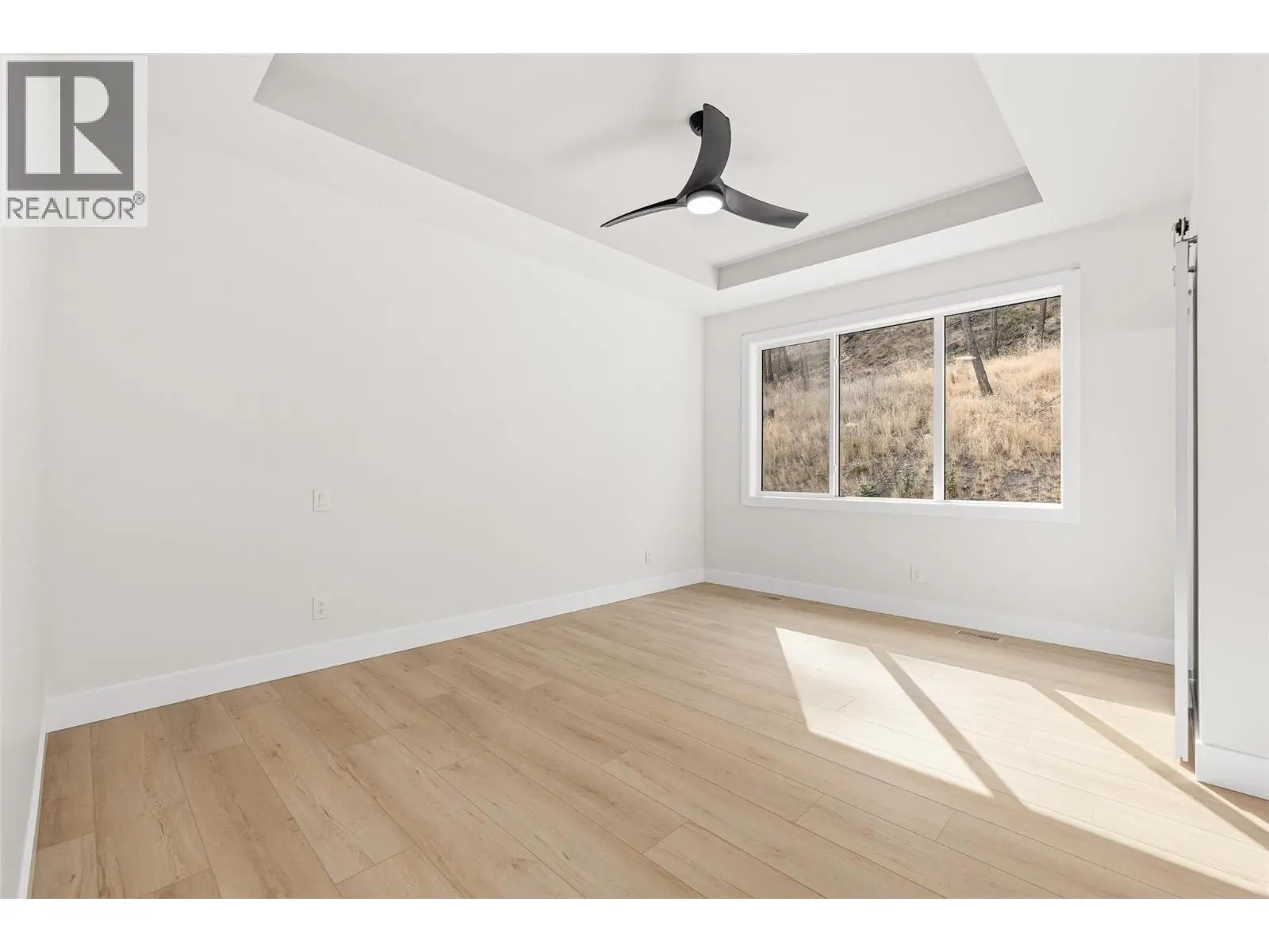 1448 Whistling Pine Place. Kelowna, British Columbia